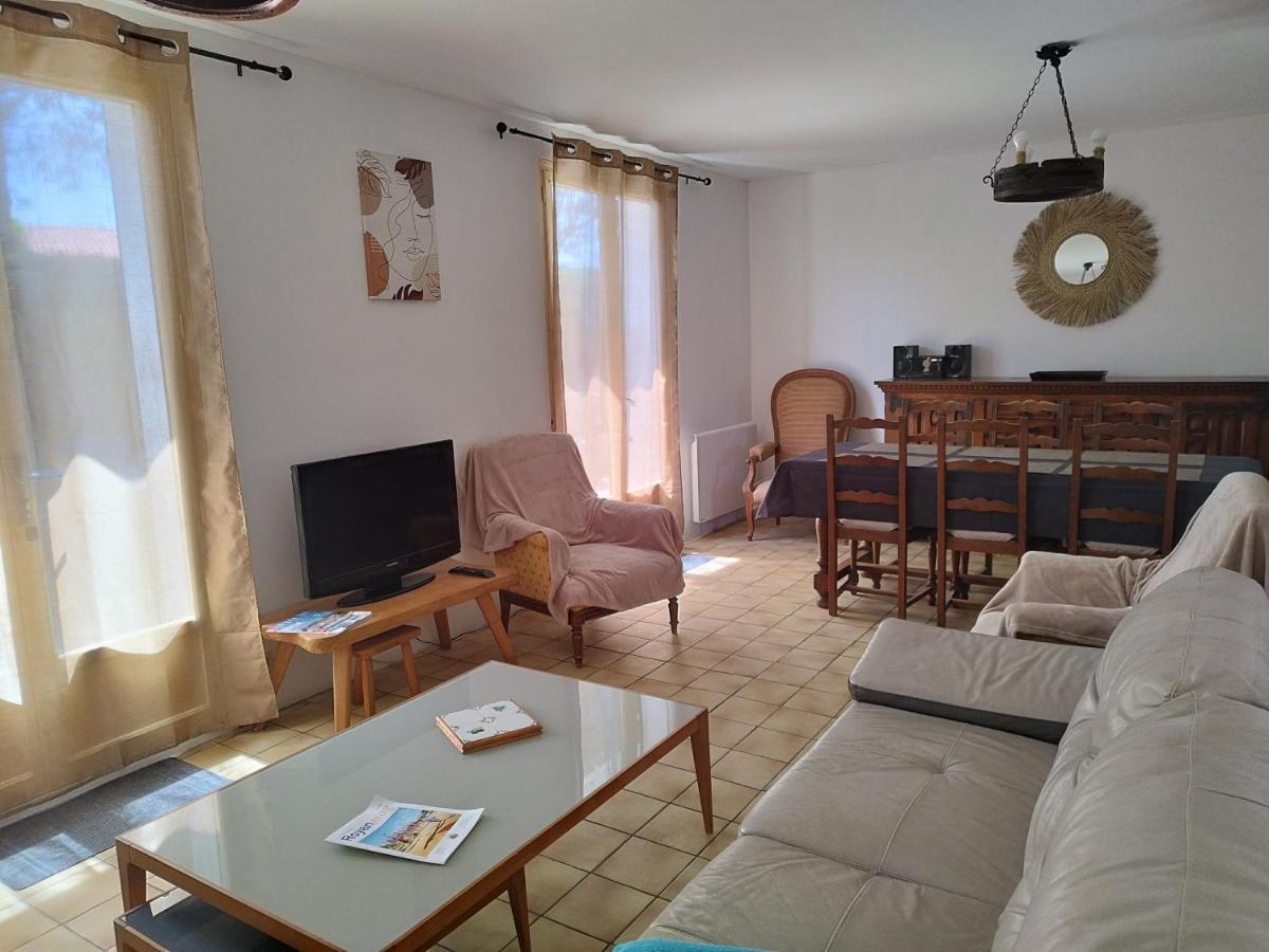 Maison La Garenne Ρουαγιάν Εξωτερικό φωτογραφία